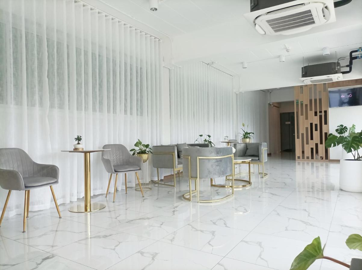 Golden Nest Hotel Suvarnabhumi Bangkok Buitenkant foto